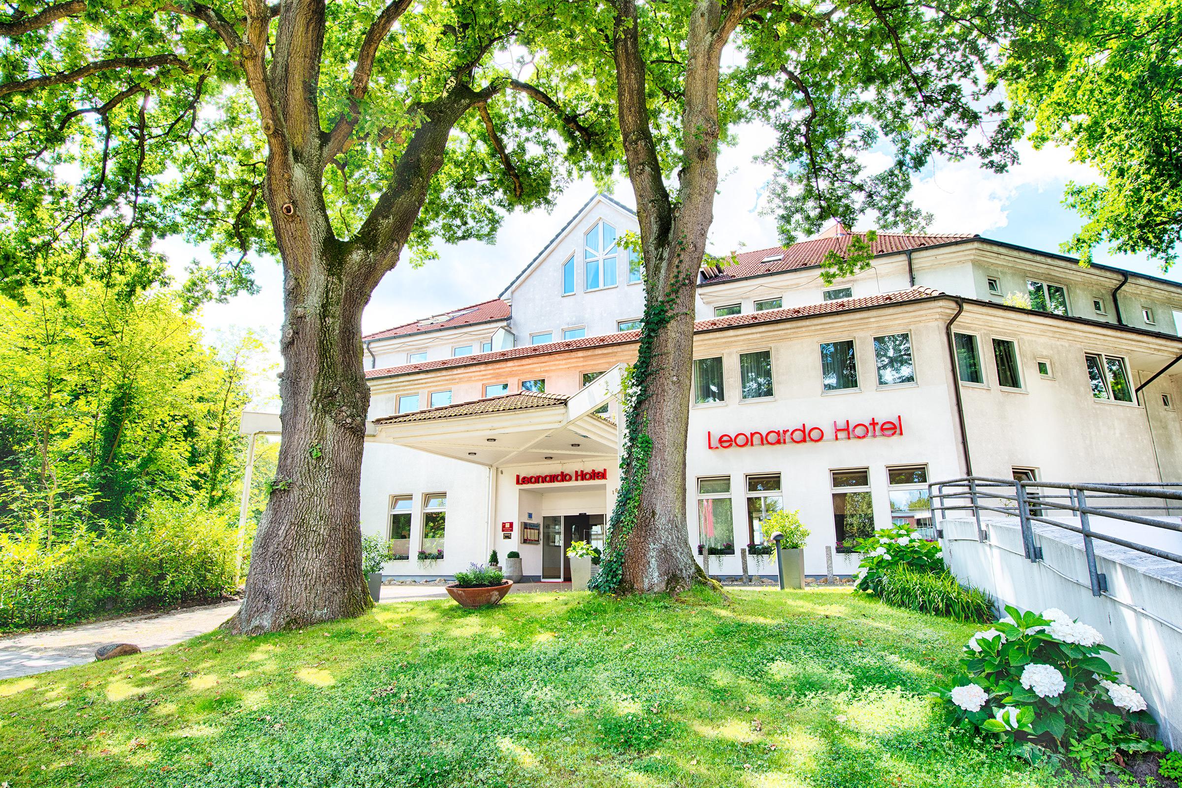 Leonardo Hotel Hamburg Airport Екстер'єр фото