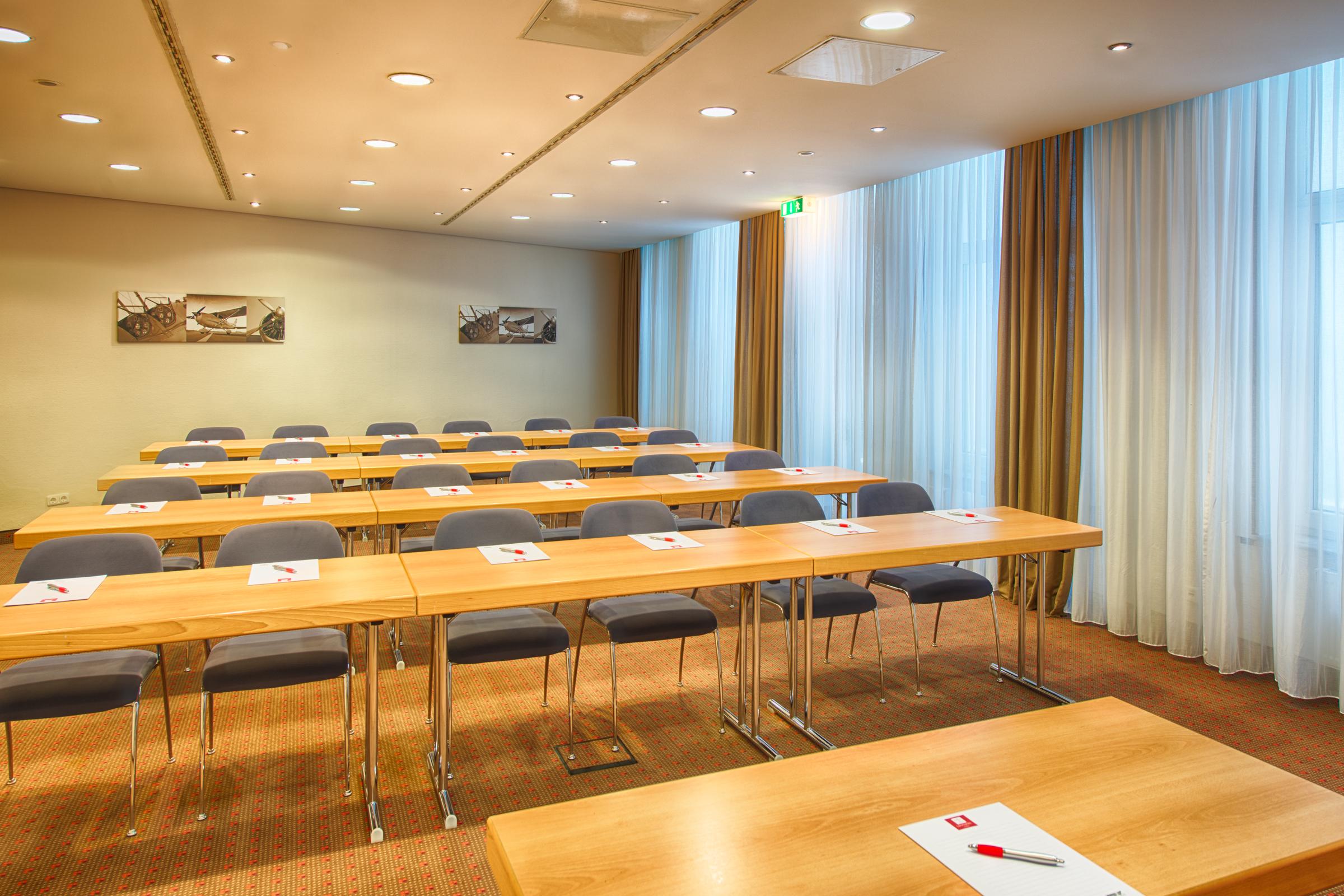 Leonardo Hotel Hamburg Airport Екстер'єр фото