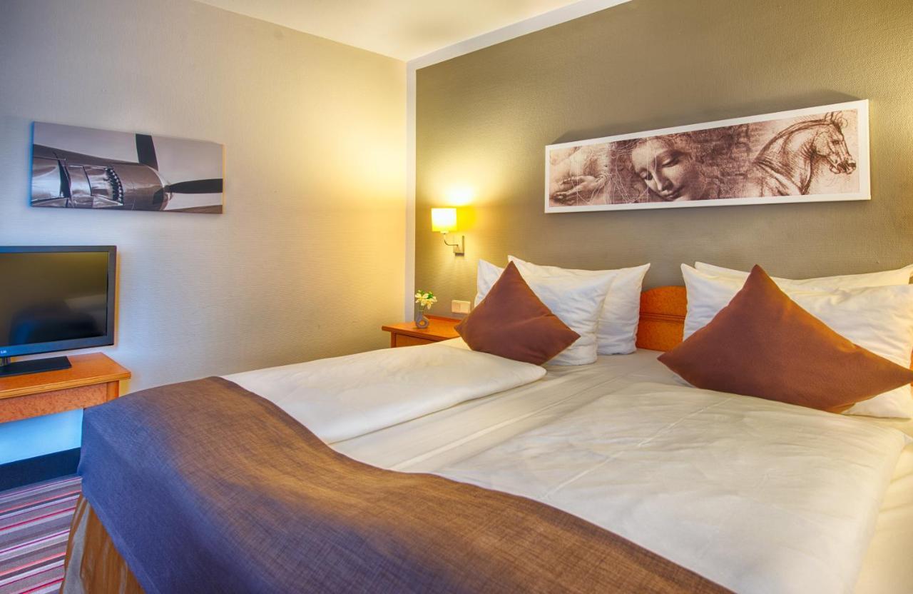 Leonardo Hotel Hamburg Airport Екстер'єр фото