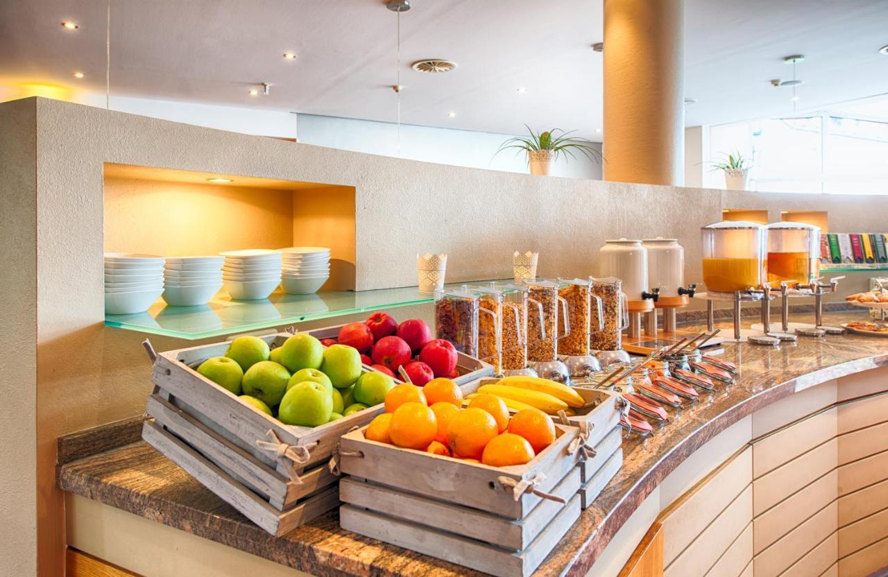 Leonardo Hotel Hamburg Airport Екстер'єр фото