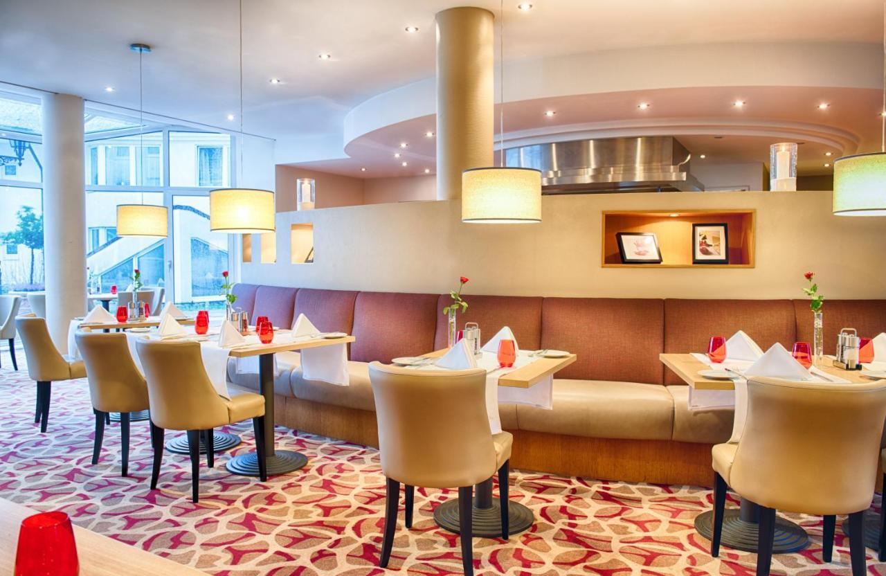 Leonardo Hotel Hamburg Airport Екстер'єр фото