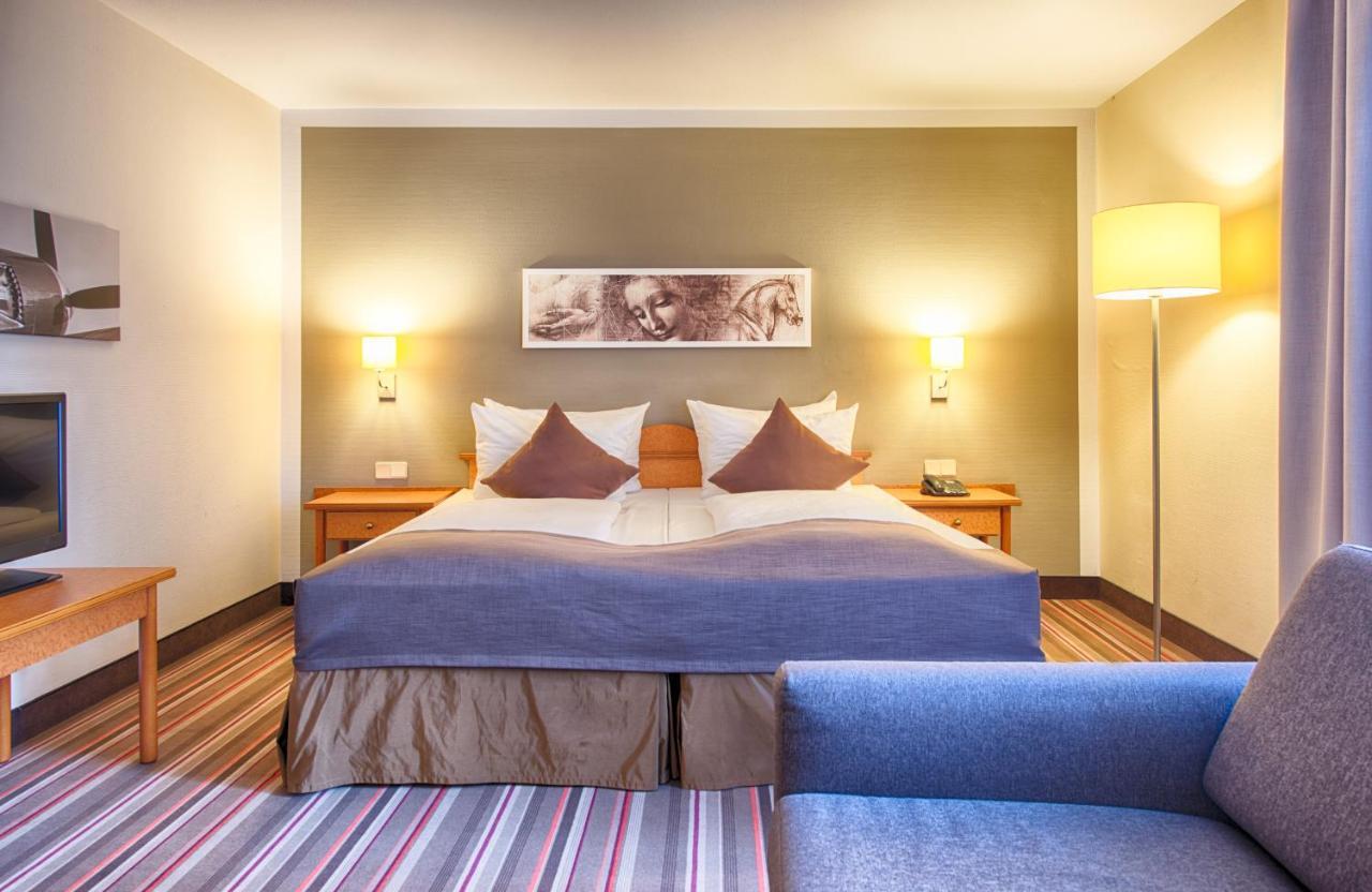 Leonardo Hotel Hamburg Airport Екстер'єр фото