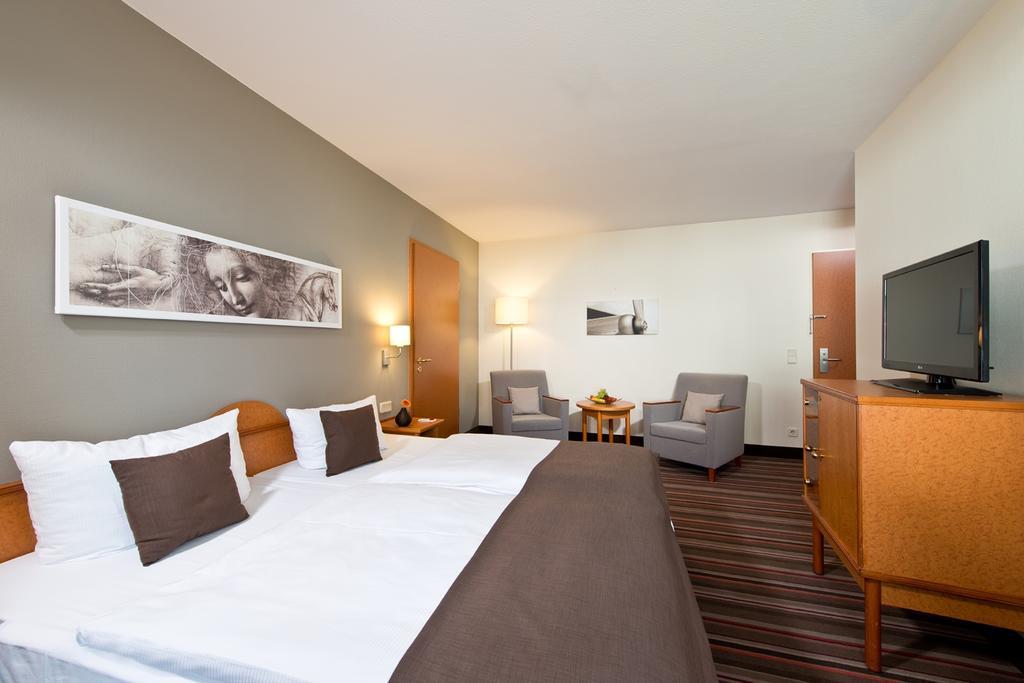 Leonardo Hotel Hamburg Airport Номер фото