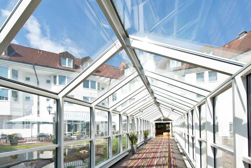 Leonardo Hotel Hamburg Airport Екстер'єр фото